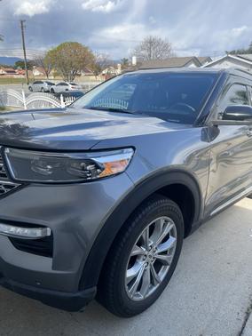 Black 2021 Ford Explorer Limited