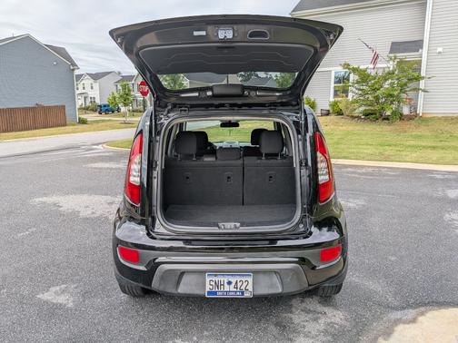 Black 2013 Kia Soul +