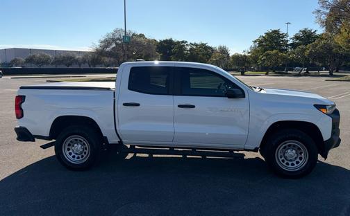 2025 Chevrolet Colorado WT