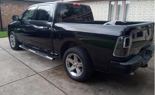 Black 2009 Dodge Ram 1500 Sport