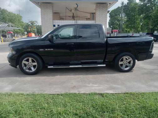 Black 2009 Dodge Ram 1500 Sport