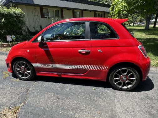 2013 FIAT 500 Abarth