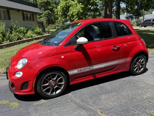 2013 FIAT 500 Abarth