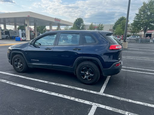 Blue 2016 Jeep Cherokee Sport