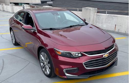 Photo 1 of 11 of 2016 Chevrolet Malibu Premier