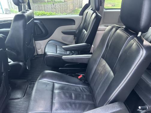 2015 Chrysler Town & Country Touring