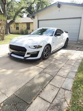 White 2020 Ford Mustang GT