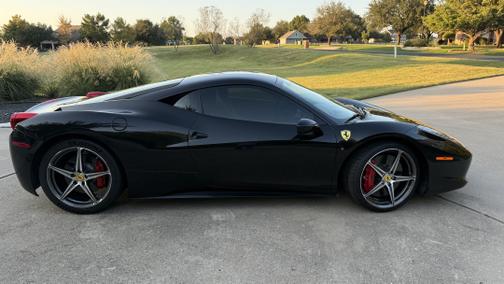 2012 Ferrari 458 Italia Base