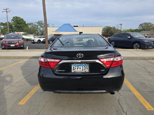 2015 Toyota Camry SE