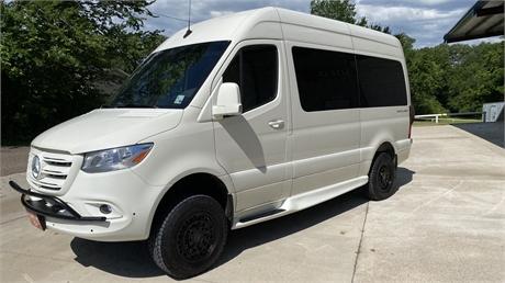 2022 Mercedes-Benz Sprinter 2500 Standard Roof