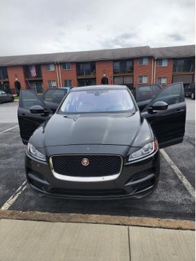 2018 Jaguar F-PACE 25t Premium