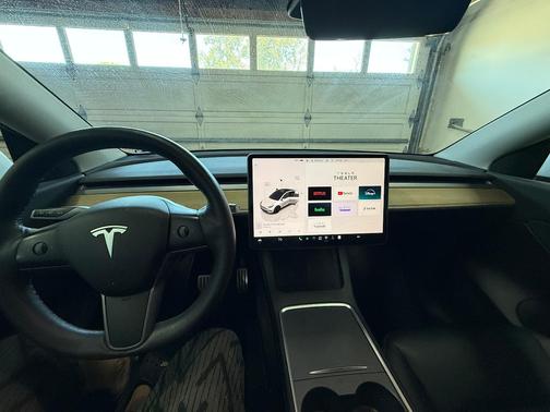 White 2022 Tesla Model Y Performance