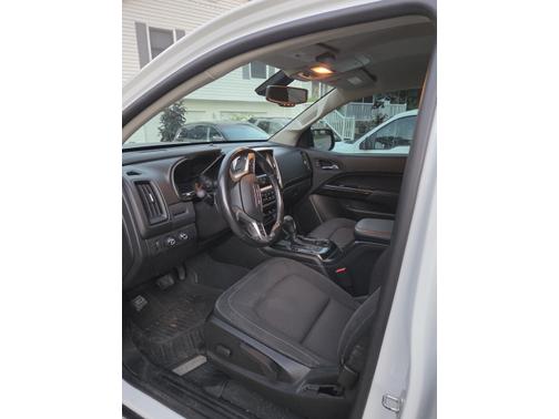 White 2021 GMC Canyon Elevation