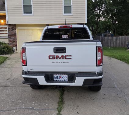 White 2021 GMC Canyon Elevation