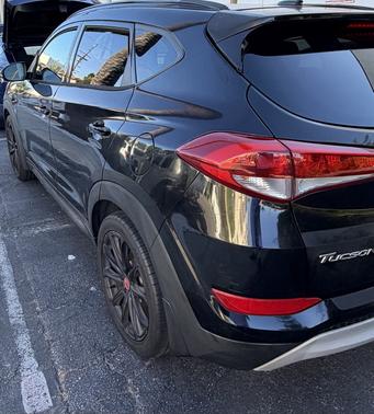 Black 2017 Hyundai TUCSON Night
