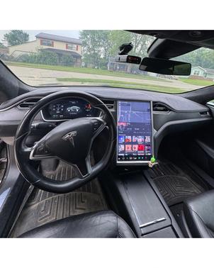 2016 Tesla Model S 70D