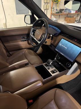 2023 Land Rover Range Rover P400 SE SWB