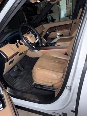 2023 Land Rover Range Rover P400 SE SWB
