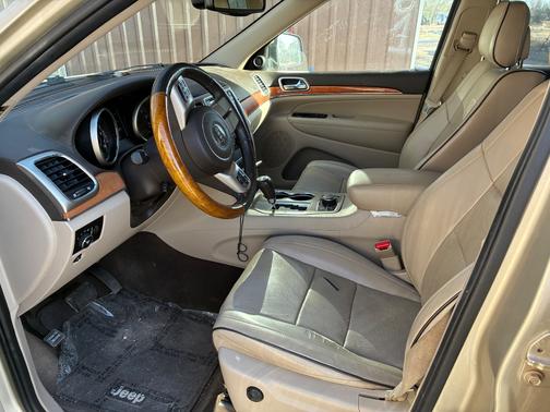 2011 Jeep Grand Cherokee Overland