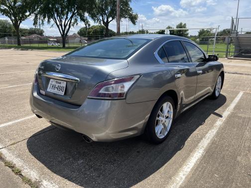 2014 Nissan Maxima S