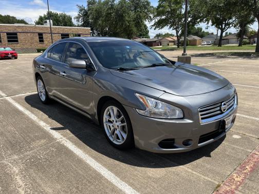 2014 Nissan Maxima S