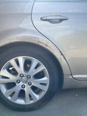Gold 2009 Toyota Avalon XLS