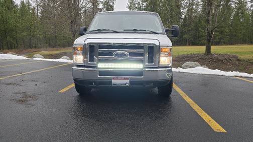White 2014 Ford E350 Super Duty XLT