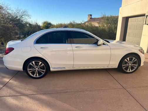 2015 Mercedes-Benz C-Class C 300