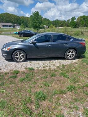 Gray 2013 Nissan Altima 2.5 SV