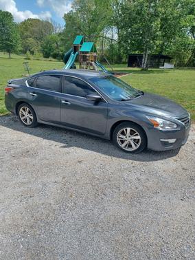 Gray 2013 Nissan Altima 2.5 SV
