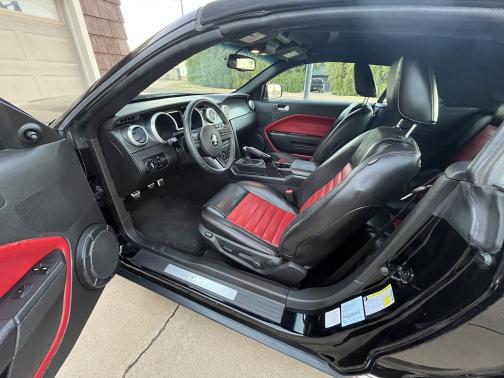 2007 Ford Shelby GT500 Base