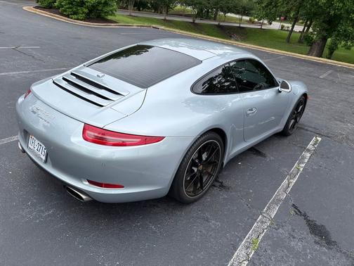 2016 Porsche 911 Carrera