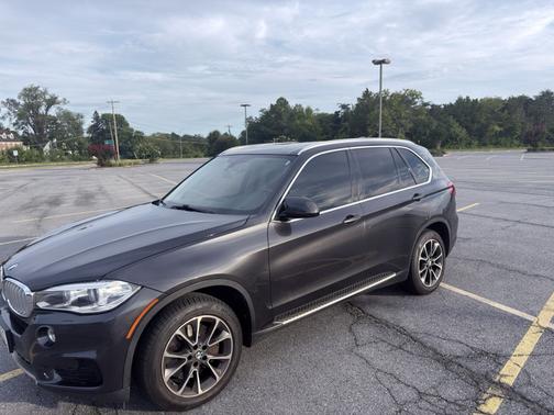 Gray 2014 BMW X5 xDrive50i