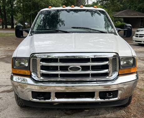 White 2000 Ford F-350 XL Crew Cab Super Duty DRW