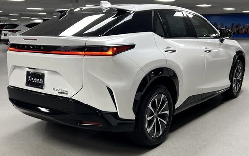 2023 Lexus RZ 450e Premium AWD w/18" Wheels