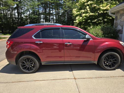 2017 Chevrolet Equinox Premier