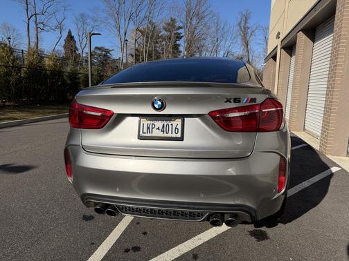 2016 BMW X6 M Base