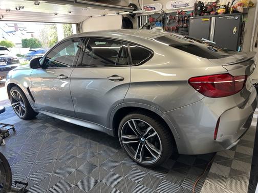 2016 BMW X6 M Base