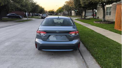 2022 Toyota Corolla Hybrid LE
