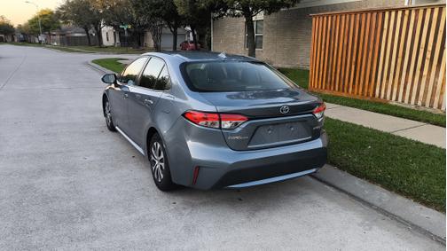 2022 Toyota Corolla Hybrid LE