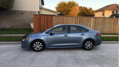2022 Toyota Corolla Hybrid LE