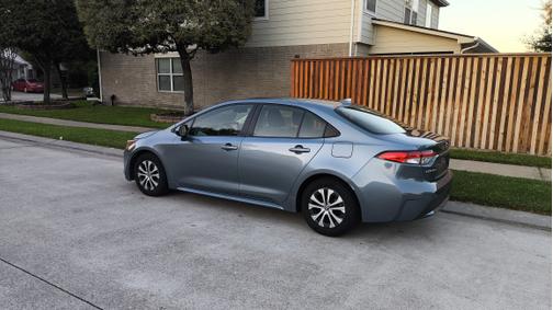 2022 Toyota Corolla Hybrid LE