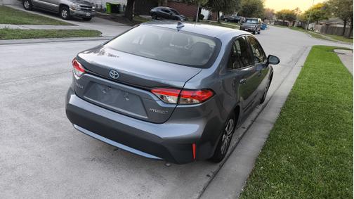 2022 Toyota Corolla Hybrid LE