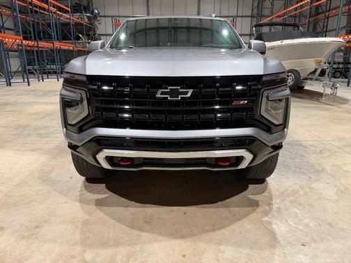Silver 2025 Chevrolet Tahoe Z71