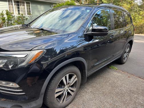 Black 2016 Honda Pilot EX-L