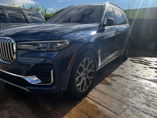 2021 BMW X7 xDrive40i