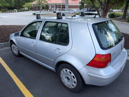 Silver 2004 Volkswagen Golf GL TDI