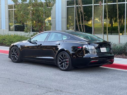 2024 Tesla Model S Plaid