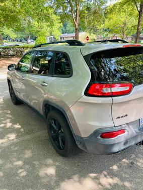 2015 Jeep Cherokee Latitude Altitude