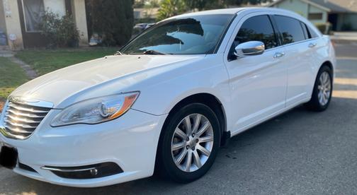 2014 Chrysler 200 Limited